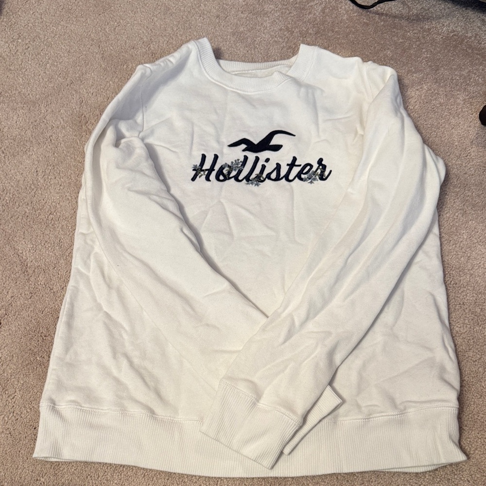 Hollister White Floral Crewneck